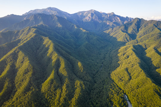 秦岭山