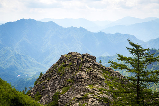 山峰