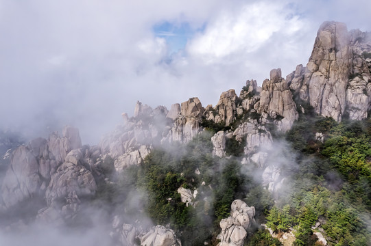 航拍青岛崂山奇峰怪石