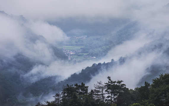 石台仙寓山