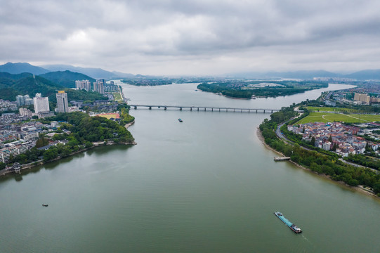 杭州富阳城市风光航拍