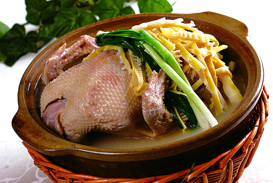 传统老鸭汤