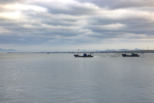 丁字湾跨海大桥海岸日出