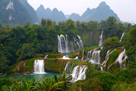 德天瀑布风景