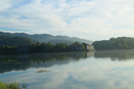 海南尖峰岭天池