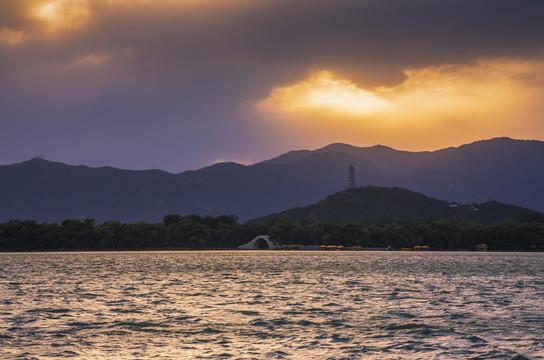 玉峰塔