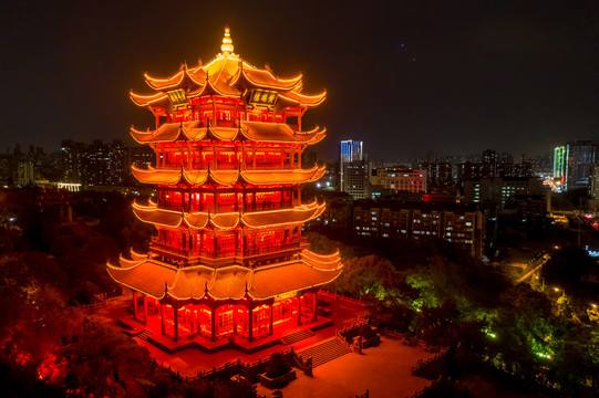 航拍武汉黄鹤楼夜景灯光秀景观