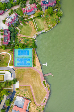 武汉东湖景区湖畔村落篮球场