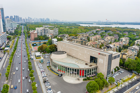 航拍湖北美术馆展馆建筑外景