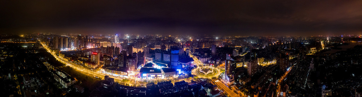 航拍武汉光谷广场夜景全景图