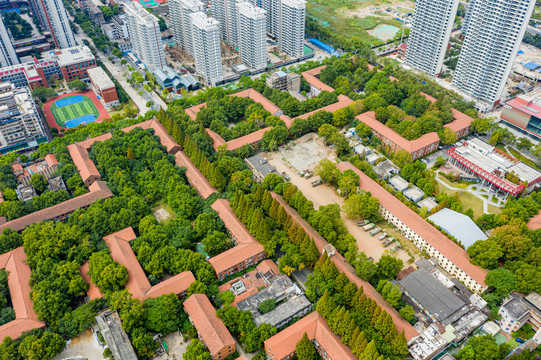 航拍武汉红钢城工业企业居住区