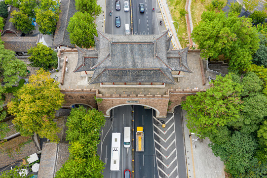 航拍武汉晴川阁景区铁门关