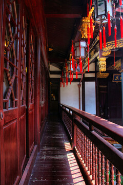中式建筑走廊