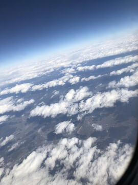 平流层云高空俯瞰