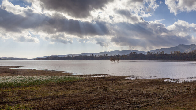 云南会泽念湖念湖风景