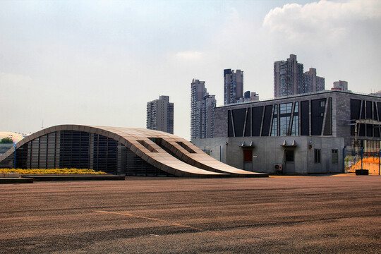 上海世博园旧厂房改造