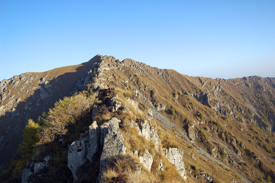 秋天的小五台山风景图