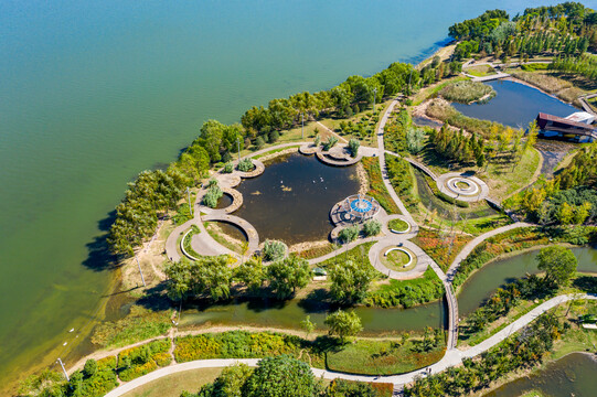航拍河南郑州北龙湖湿地公园