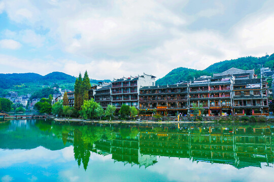 凤凰古城老城