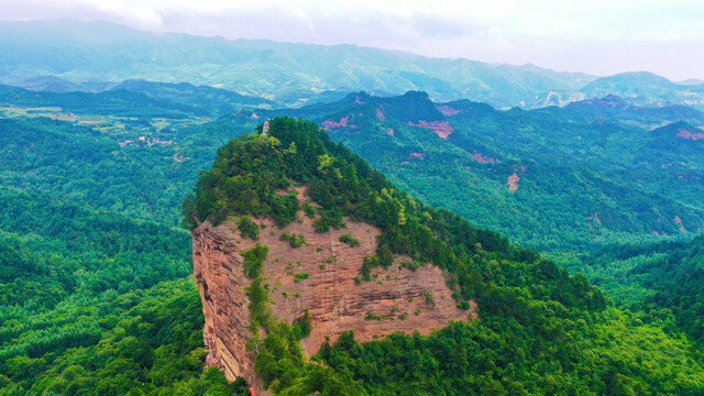 麦积山石窟