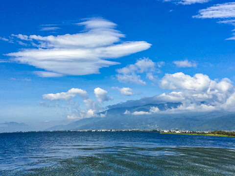洱海