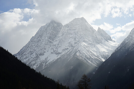 雪山风光