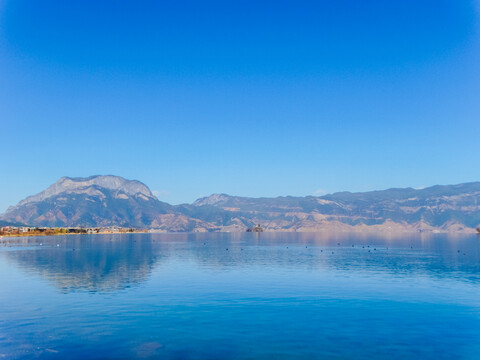 山川湖景