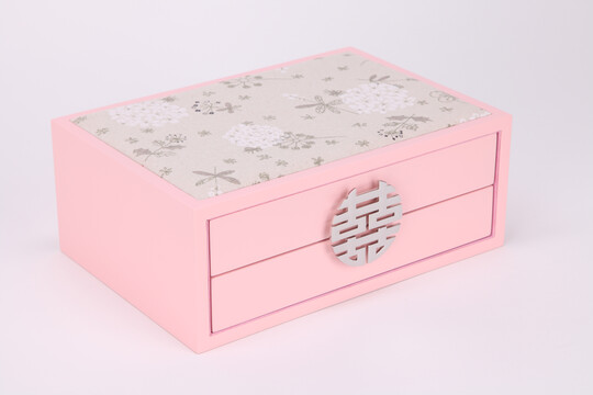 粉色喜盒