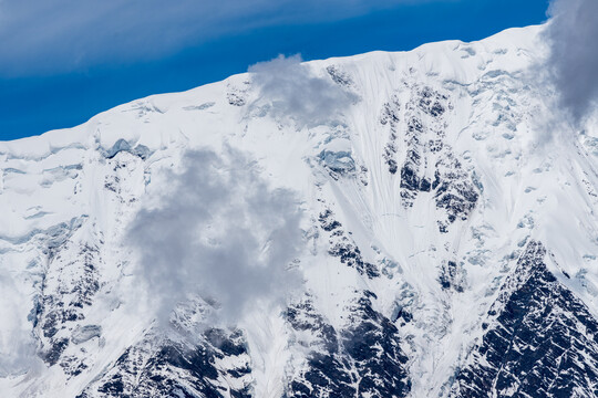 甘孜康定贡嘎子梅垭口雪山