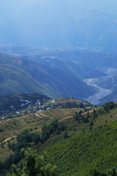 高山峡谷