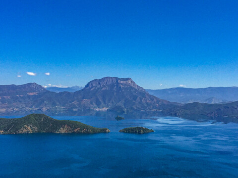 泸沽湖