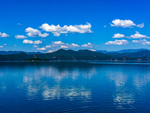 泸沽湖风光
