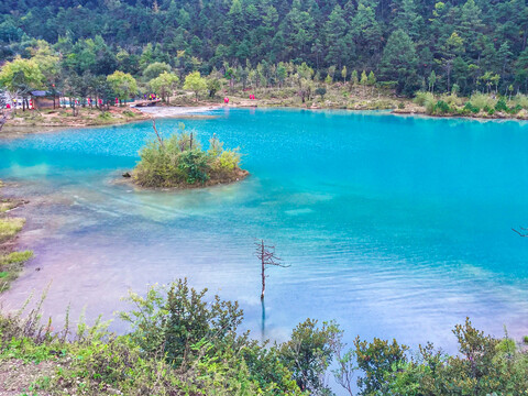 蓝月谷玉液湖
