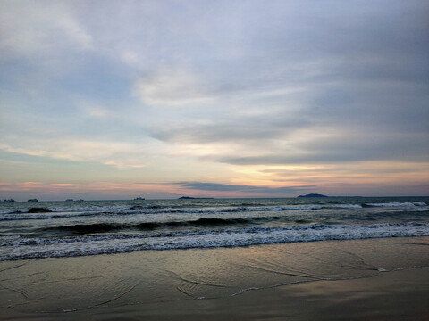 海边夕阳西下