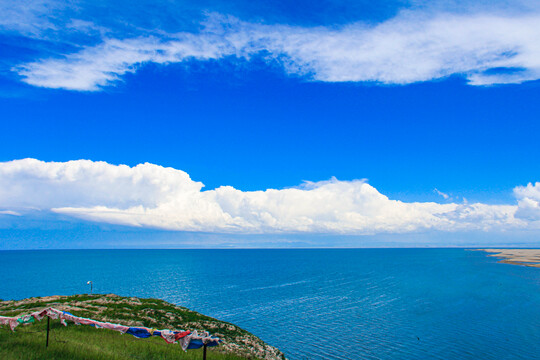 青海湖沙岛风光