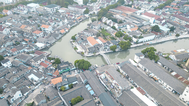 航拍江南水乡民居建筑