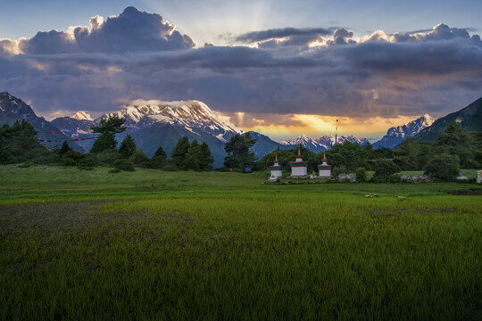 仙境夕照