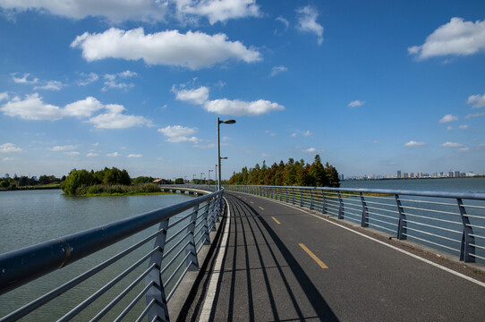 阳澄湖半岛步道骑行道路