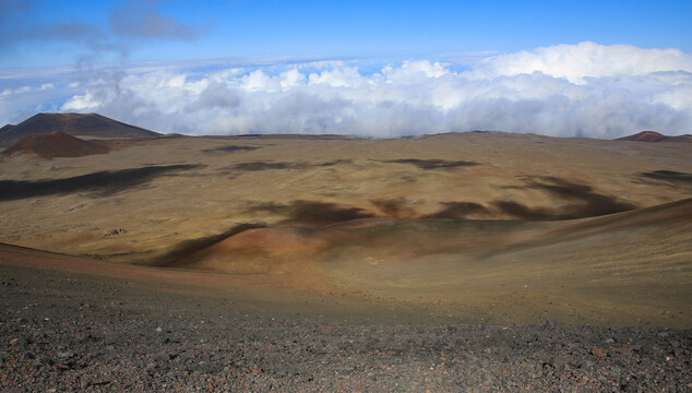 夏威夷的火山碎屑岩彩丘