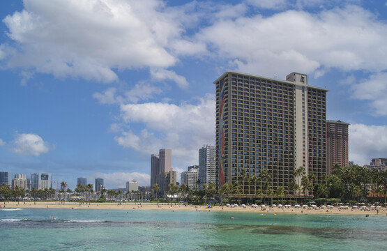 夏威夷海滨城镇