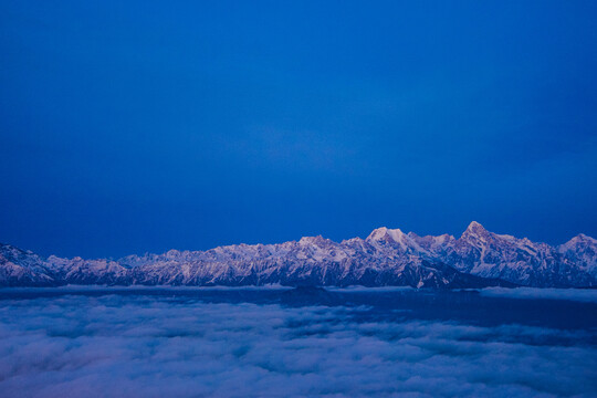 牛背山风景区