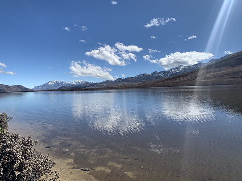 美丽的山地秋天风景