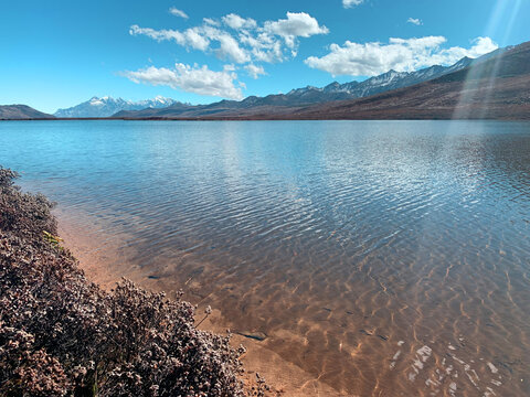 美丽的山地秋天风景