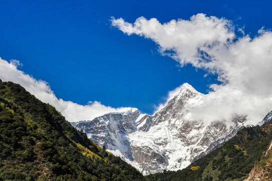 南迦巴瓦峰