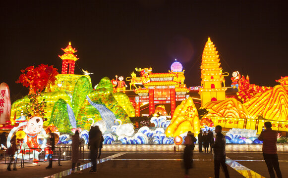 春节的豫州地坑院