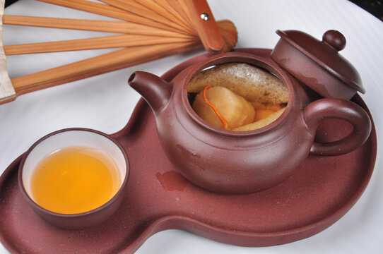 珍菌茶壶汤