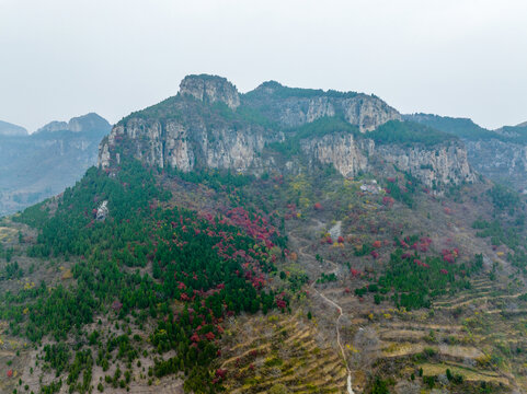 航拍济南三媳妇山