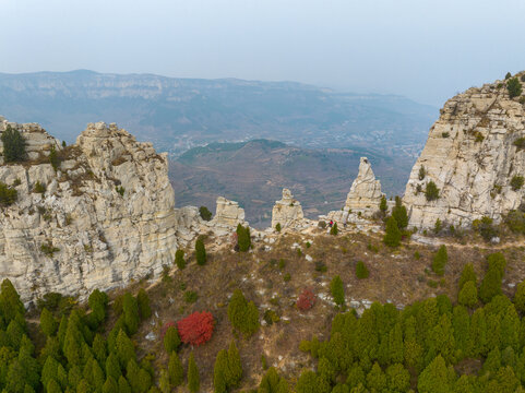 航拍济南三媳妇山