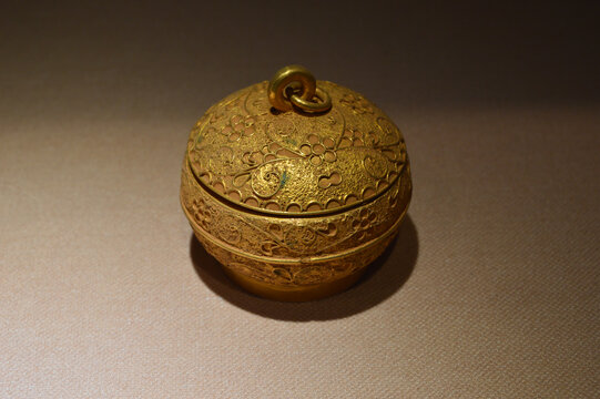 古代黄金器皿