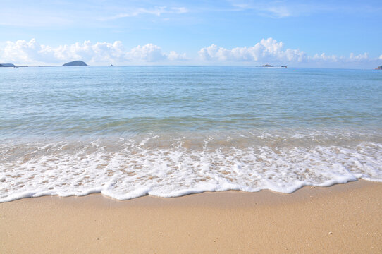 亚龙湾海浪